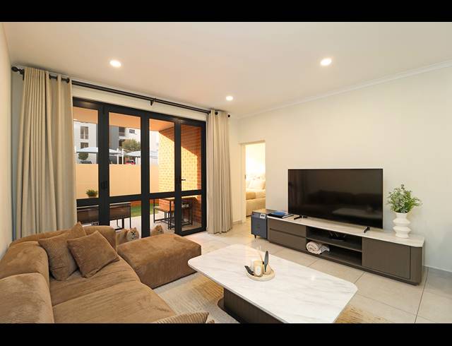 2 BEDROOM APARTMENT FOR SALE IN GREENSTONE HILL